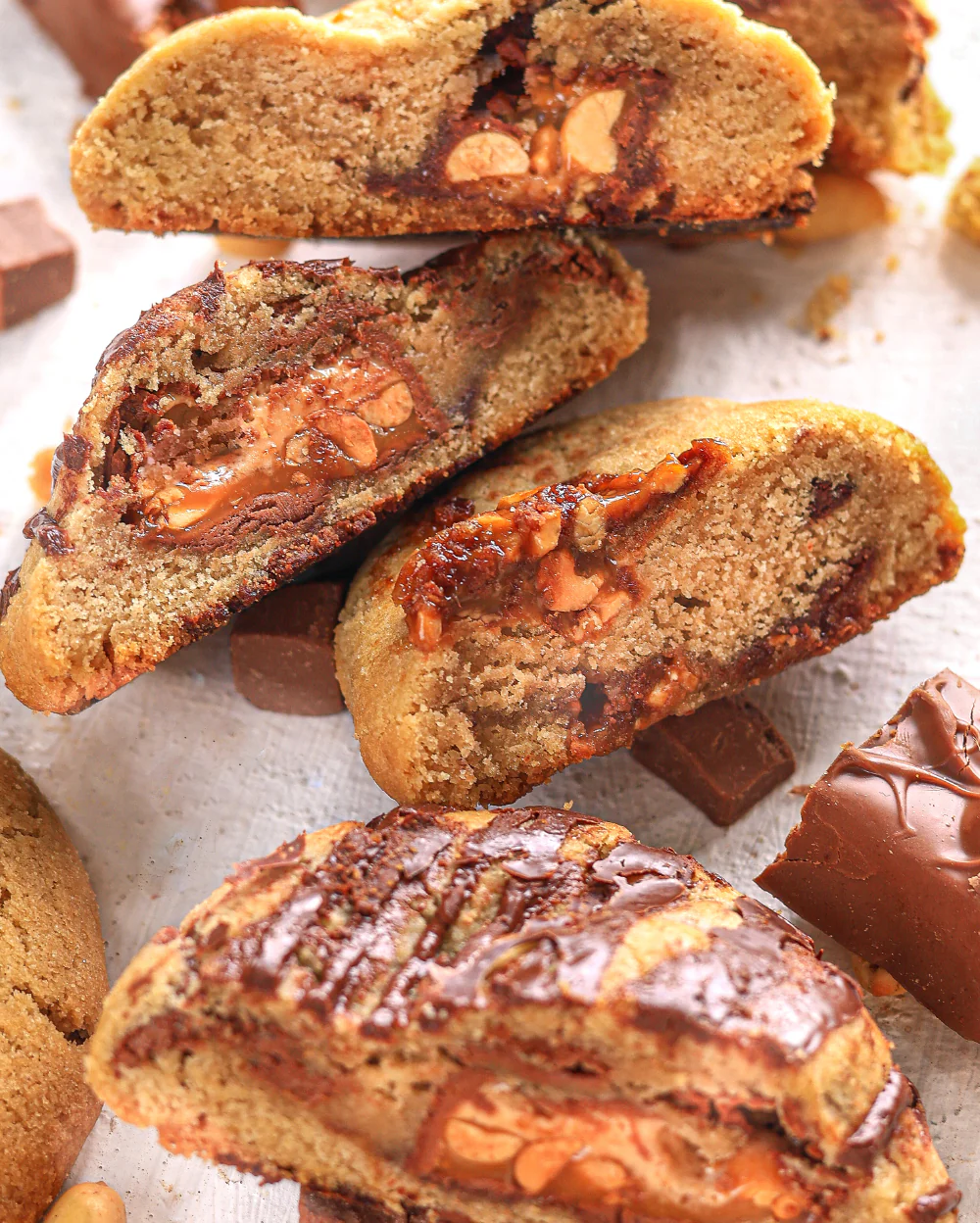 Don Snickero (Dark & Milk Chocolate with a Caramel Snickers Core) - 110gm - Image 3